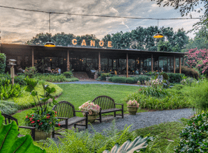 Canoe restaurant